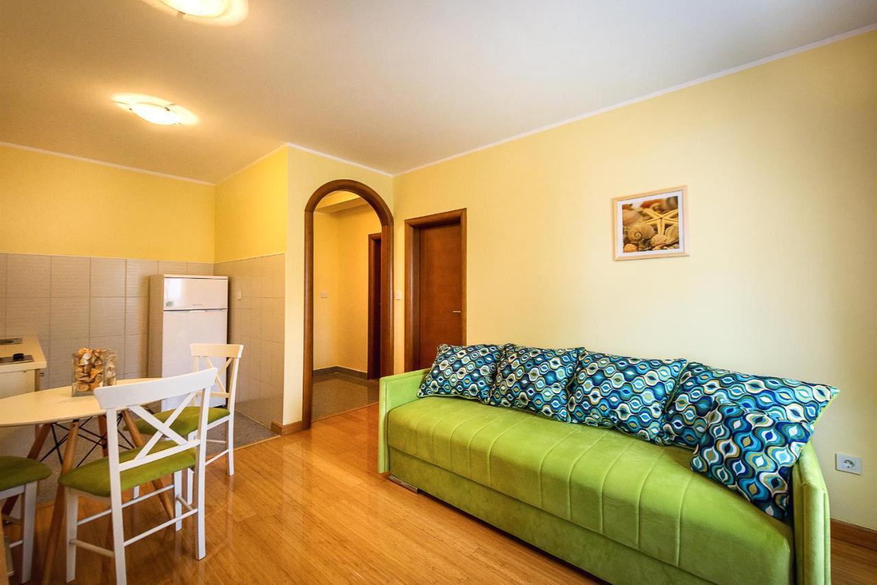 Santorini Apart Hotel Krasići Esterno foto